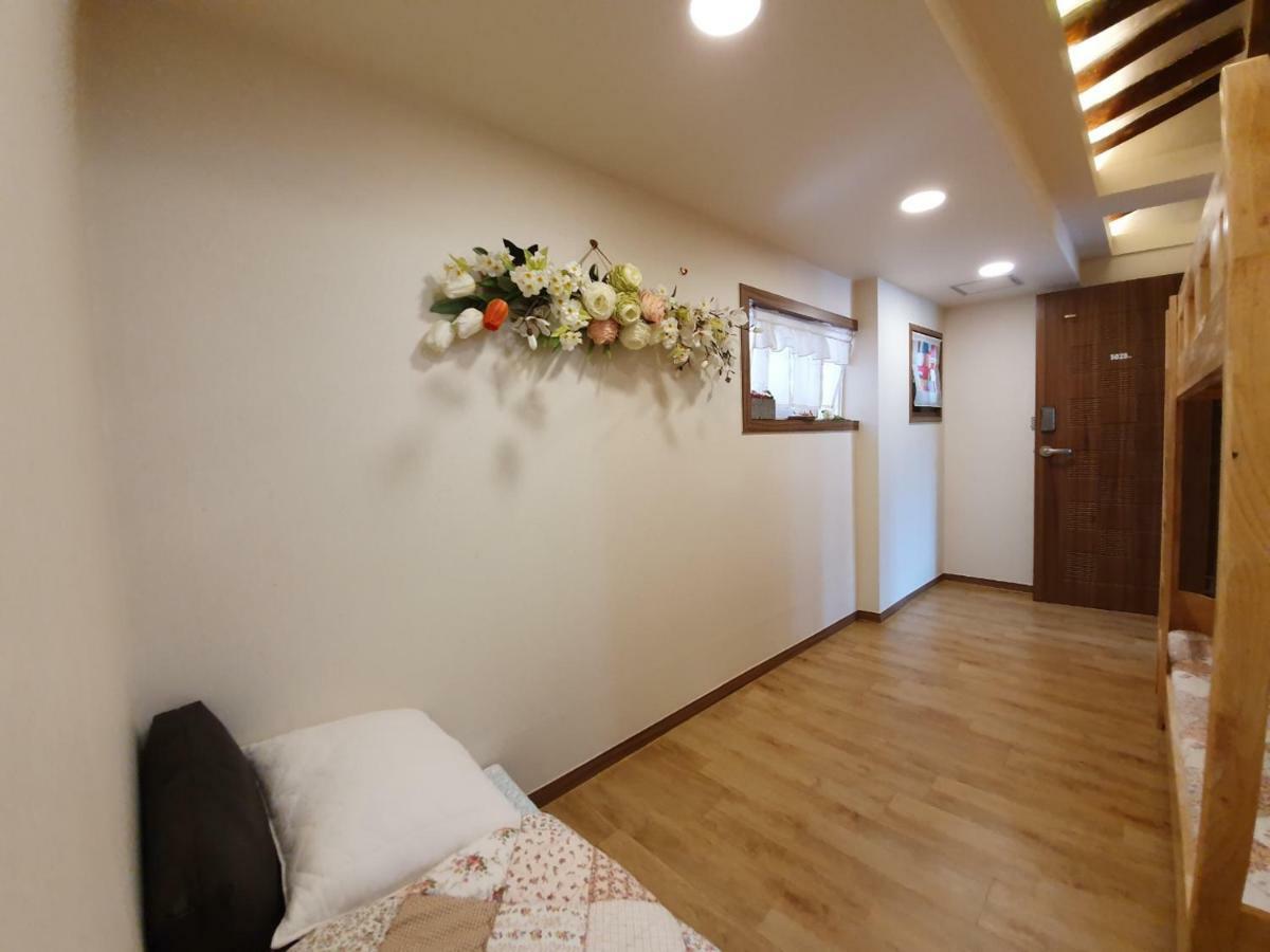Eunhaengro 86.2 Hotel Чонджу Екстериор снимка