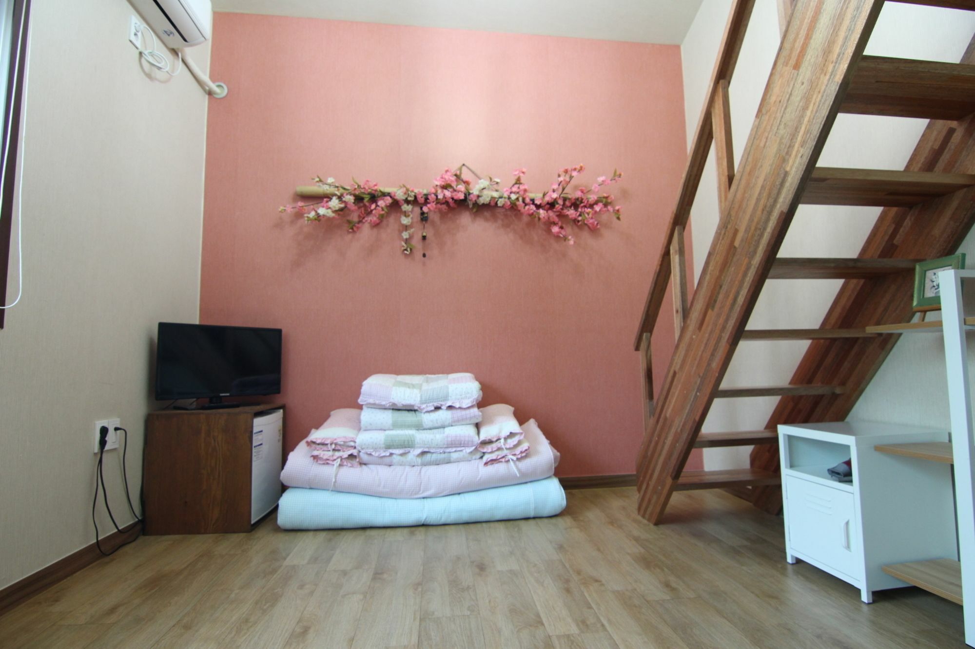Eunhaengro 86.2 Hotel Чонджу Екстериор снимка
